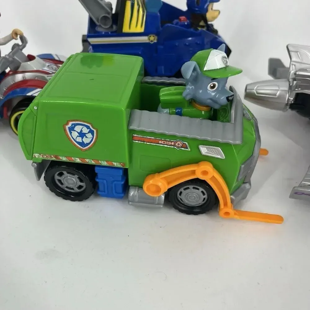 Paw Patrol Deluxe Vehicle Lot of 4 Chase Rocky Skye Ryder Action Figures Toy Set